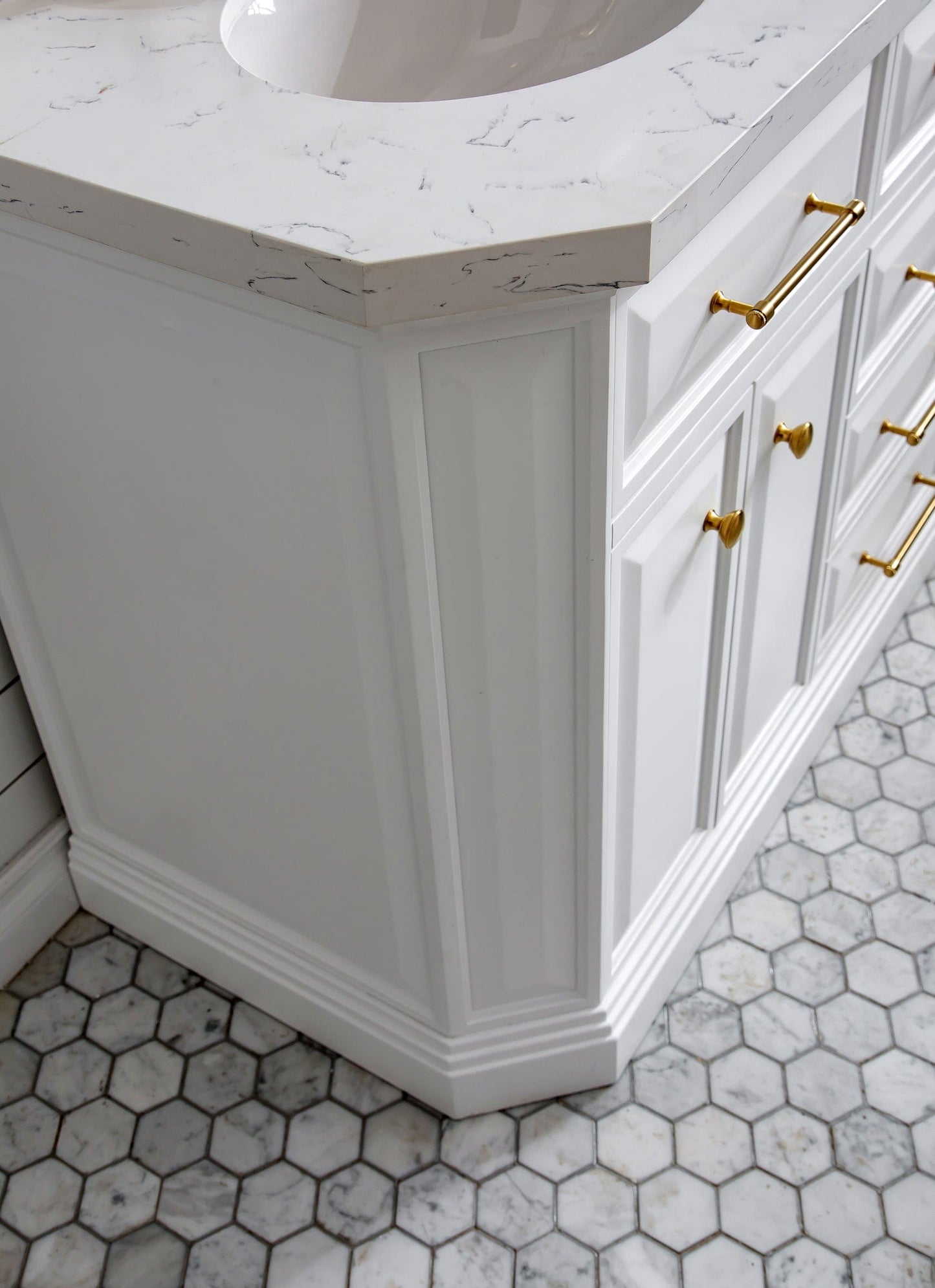 Water Creation PA60QZ06PW-000000000 PALACE 60"W x 34"H Pure White Vanity with Carrara Quartz Countertop + Mirrors, Satin Gold Finish Hardware & Chrome Finish Mirror (A)