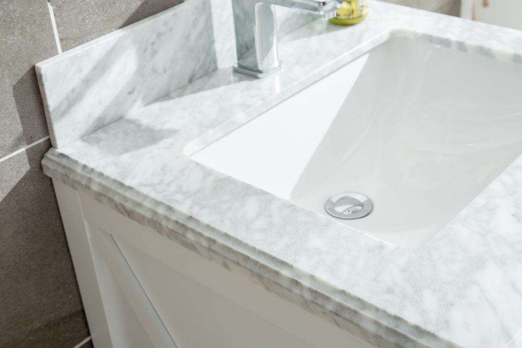 Wimbledon 24" White Bathroom Vanity with White Carrara Marble Countertop