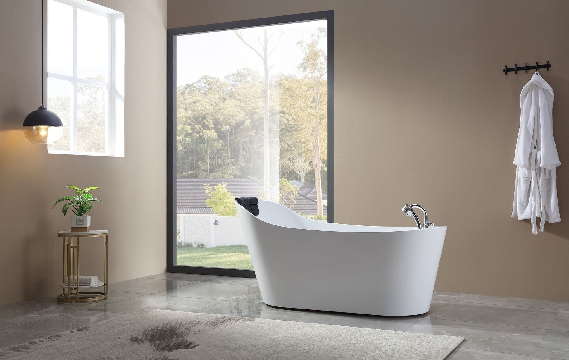 Empava EMPV-67AIS09 Empava - 67AIS09 67 in. Whirlpool Freestanding Acrylic Bathtub