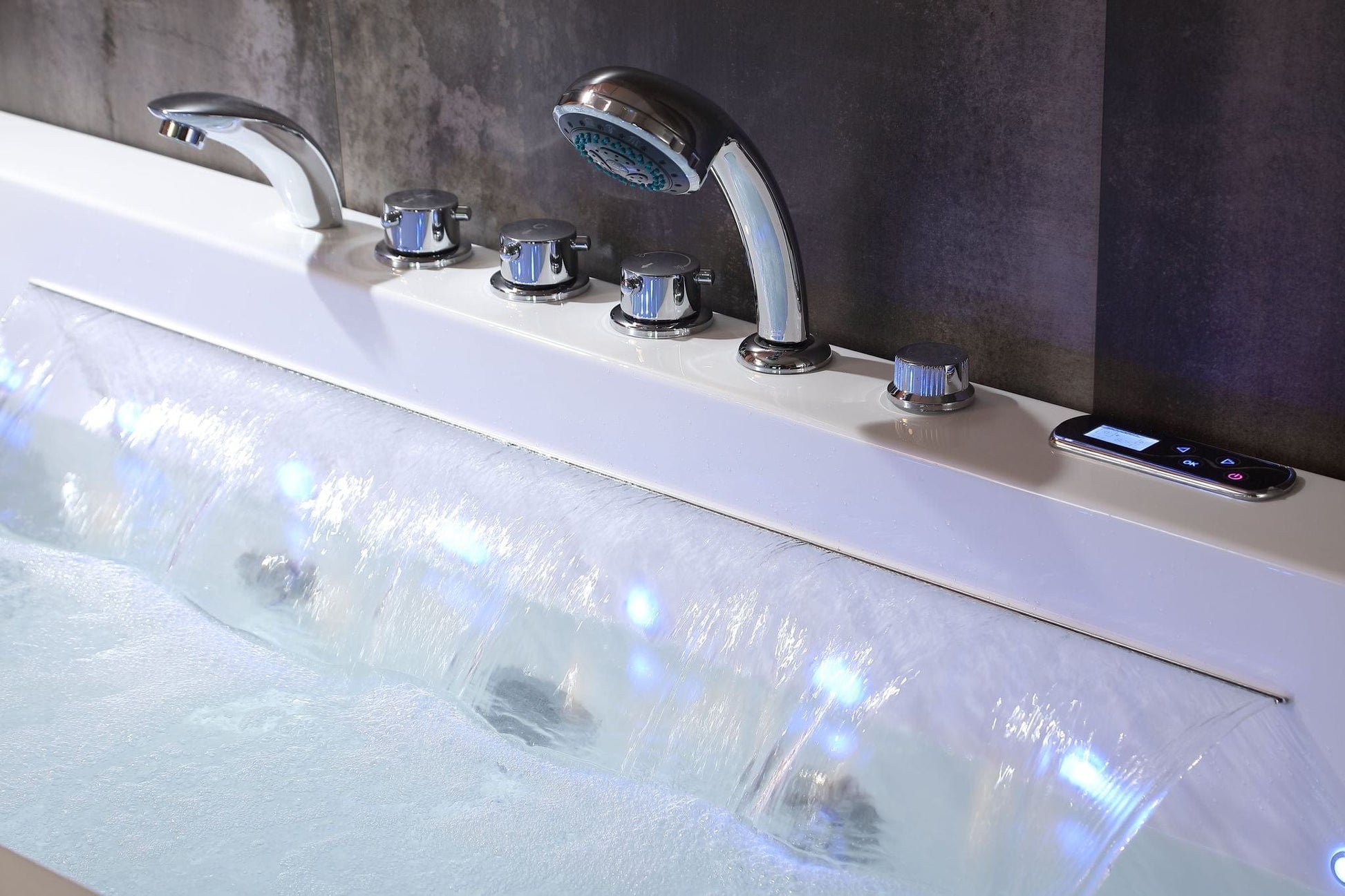 Empava EMPV-67JT351LED Empava - 67JT351LED - 67 in. Whirlpool Rectangular Bathtub